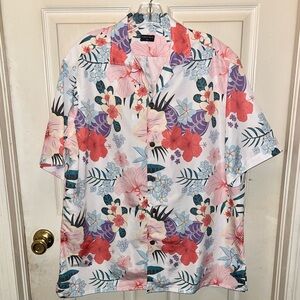 TROPICAL STORM Short Sleeve Button Down Hawaiian Print Shirt. Sz XL.